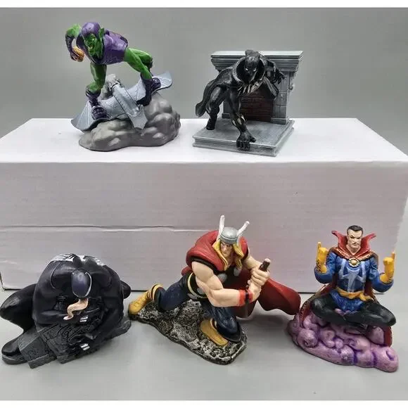 Marvel & Subs Iron Man, Avengers Hawkeye, Thor + 3” 2011 Figurines - Picture 1 of 6